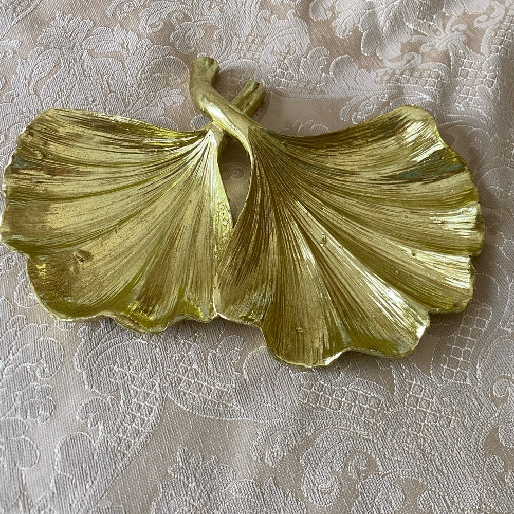 Gold Leaf Jewelry Organizer